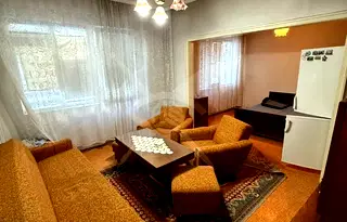 Къща в Пловдив, Асенов