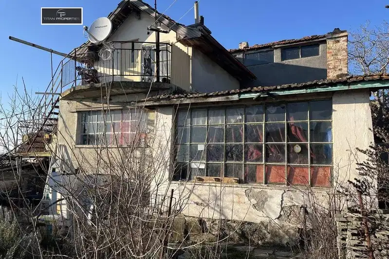 Къща в Бургас, Банево