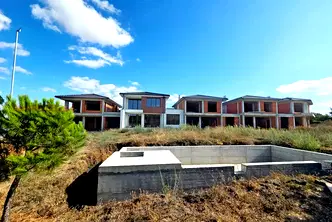 Къща в Бургас, Сарафово