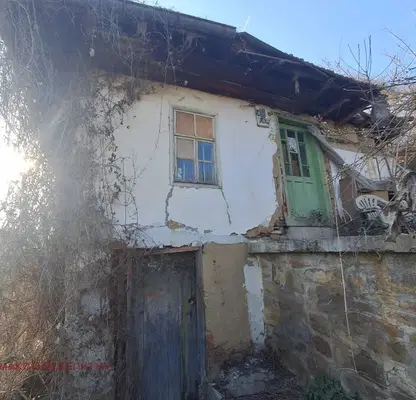 Photo 4 — House in Oblast Veliko Tyrnovo, Debelec