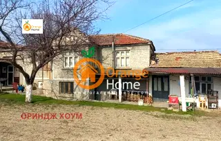 Къща във Варна, Девня