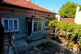 Къща в Добрич, Център