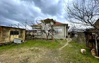 Къща във Велико Търново, Долна Оряховица