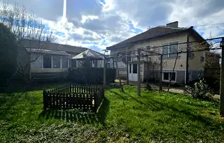 Къща във Варна, Долни чифлик