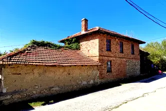 Къща във Велико Търново, Елена