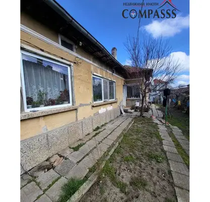Photo 2 — House in Oblast Dobrich, General Toshevo
