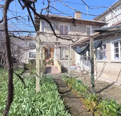 Photo 3 — House in Oblast Veliko Tyrnovo, Gorna Oryahovica