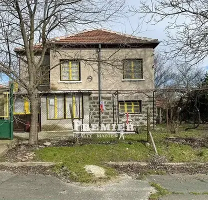 Photo 3 — House in Oblast Burgas, Karnobat