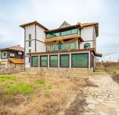 Photo 4 — House in Oblast Dobrich, Kavarna