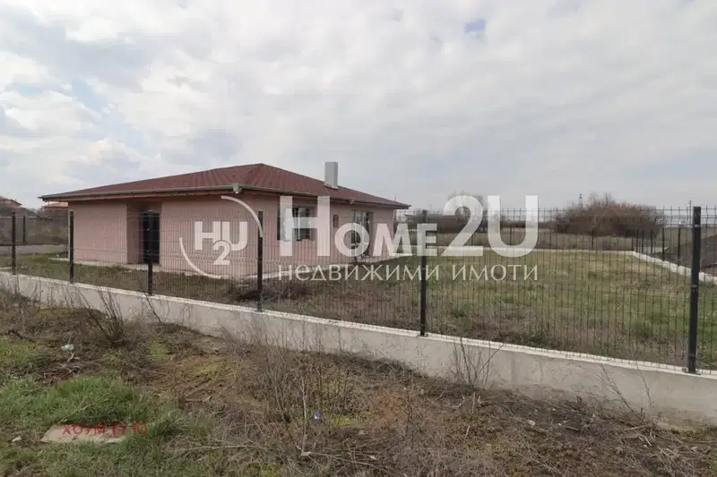 House in област София, Kostinbrod