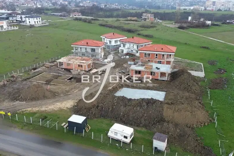 House in Kyrdjali, Veselchane