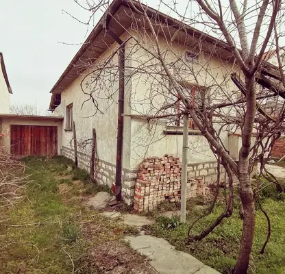 Photo 3 — House in Oblast Pleven, Levski