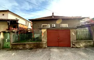 Къща в Ловеч, Дикисана