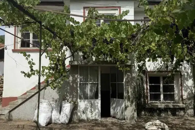 House in Oblast Stara Zagora, Myglij