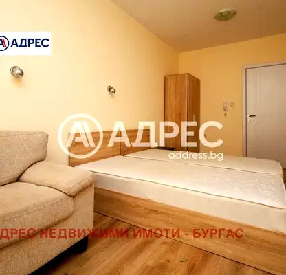 Снимка 4 — Къща в Бургас, Несебър