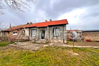 Къща в Шумен, Нови пазар