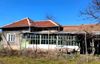Къща във Велико Търново, Павликени