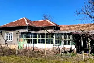 Къща във Велико Търново, Павликени