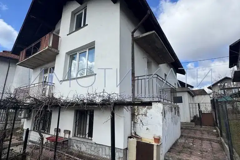 Къща в Перник, Байкушева махала