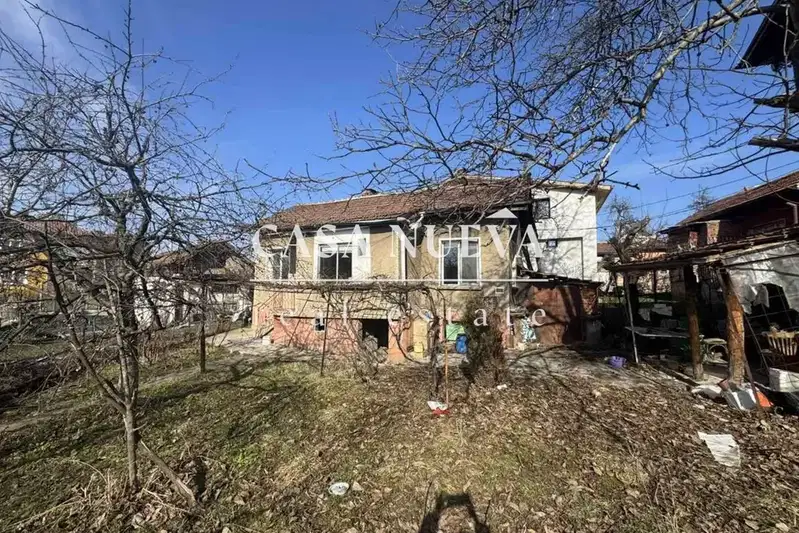 House in Pernik, Cyrkva