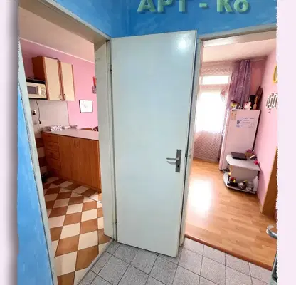 Photo 3 — House in Pernik, Ralica