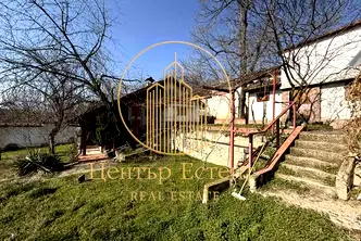 Къща в Плевен, м-т Орлето