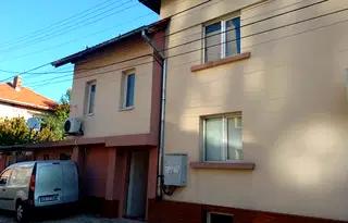 Къща в Плевен, Сторгозия