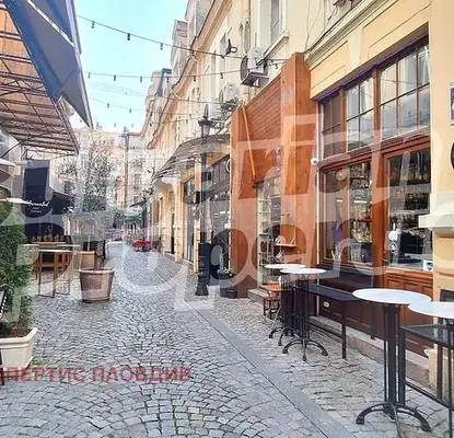 Photo 5 — House in Plovdiv, Centyr