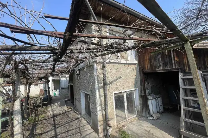 House in Oblast Veliko Tyrnovo, Polski Trymbesh