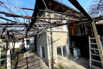 Къща във Велико Търново, Полски Тръмбеш