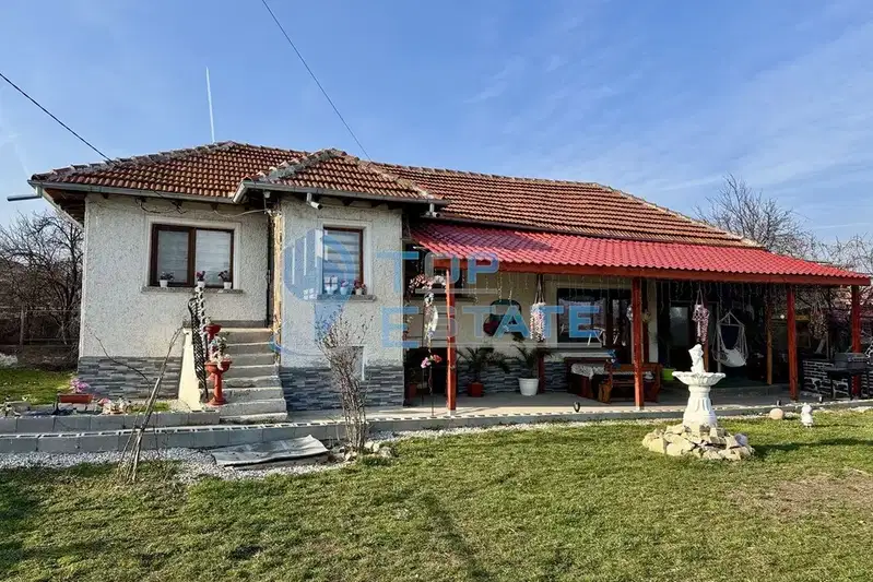 House in Oblast Veliko Tyrnovo, Polski Trymbesh