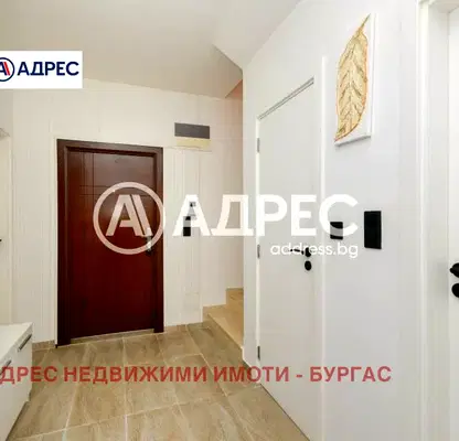 Снимка 5 — Къща в Бургас, Поморие