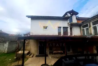 Къща във Варна, Провадия