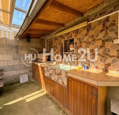 Photo 5 — House in Oblast Varna, Provadiya