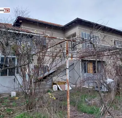 Снимка 2 — Къща в Стара Загора, Раднево