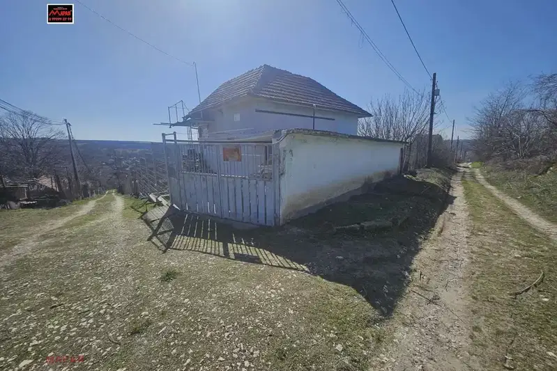 House in Ruse, Sredna Kula