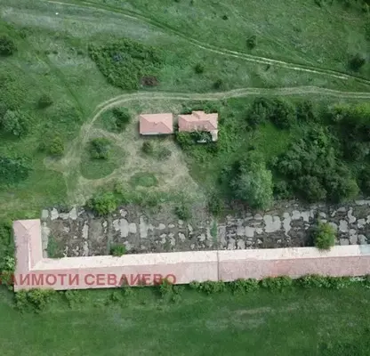 Снимка 2 — Къща в Габрово, с. Агатово