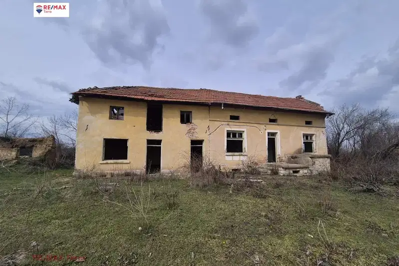 Къща във Враца, с. Баница