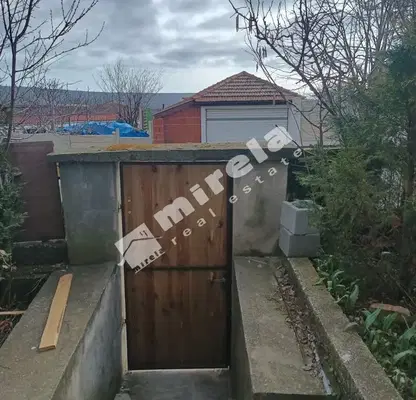 Снимка 2 — Къща в Бургас, с. Баня