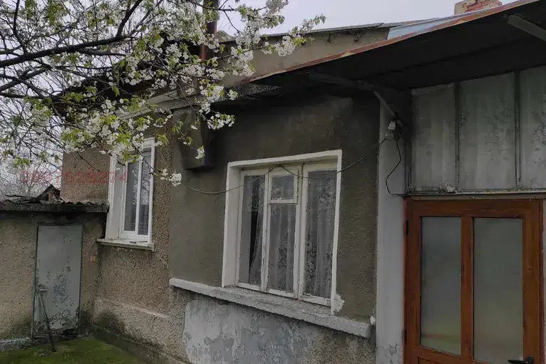 House in Oblast Razgrad, Belovec