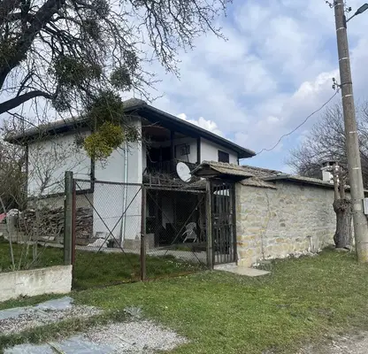 Photo 3 — House in Oblast Tyrgovishte, с. Берковски