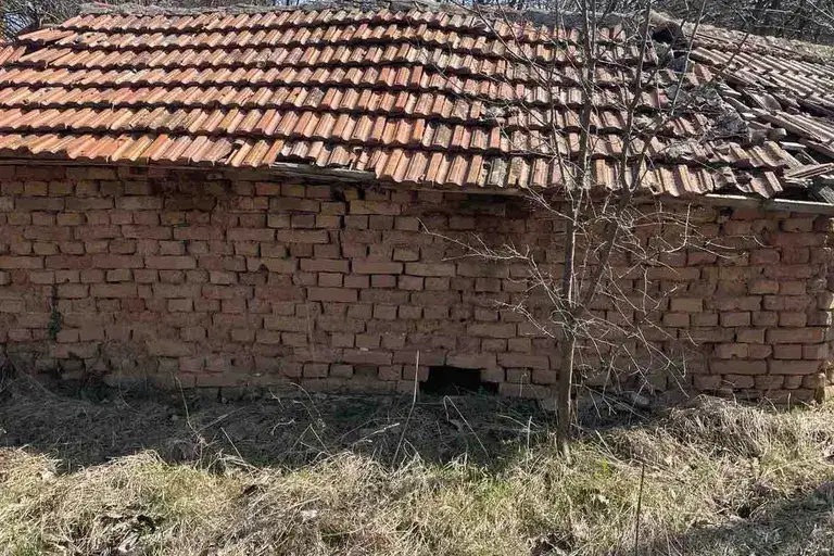 Къща в Плевен, с. Бохот