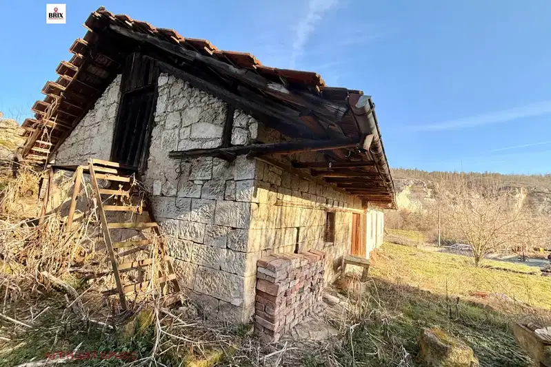 Къща в Русе, с. Божичен