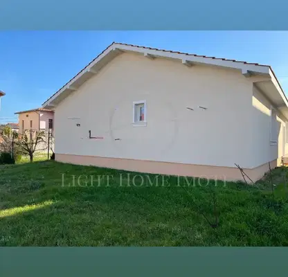 Photo 2 — House in Oblast Plovdiv, Branipole