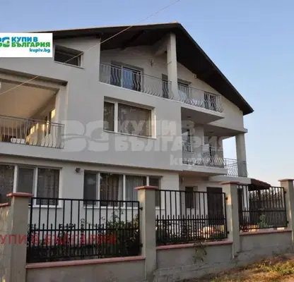 Photo 2 — House in Oblast Dobrich, Branishte