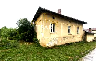 Къща във Велико Търново, с. Бяла река