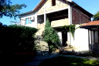 Къща в Пловдив, с. Цалапица