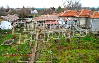 Къща във Варна, с. Царевци