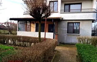 Къща в Бургас, с. Черни връх