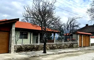 Къща в София, с. Черньово